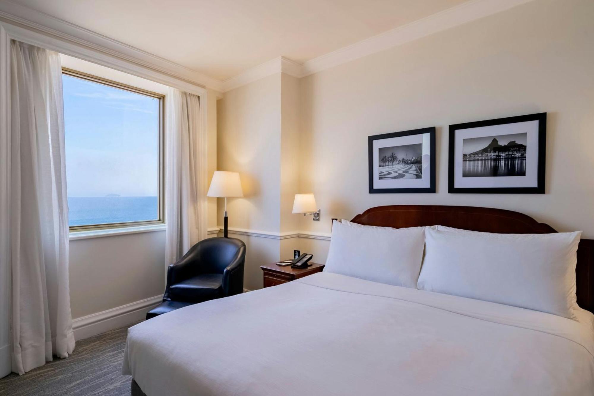 Executive lounge access Suite 1 King Sofa bed Ocean view